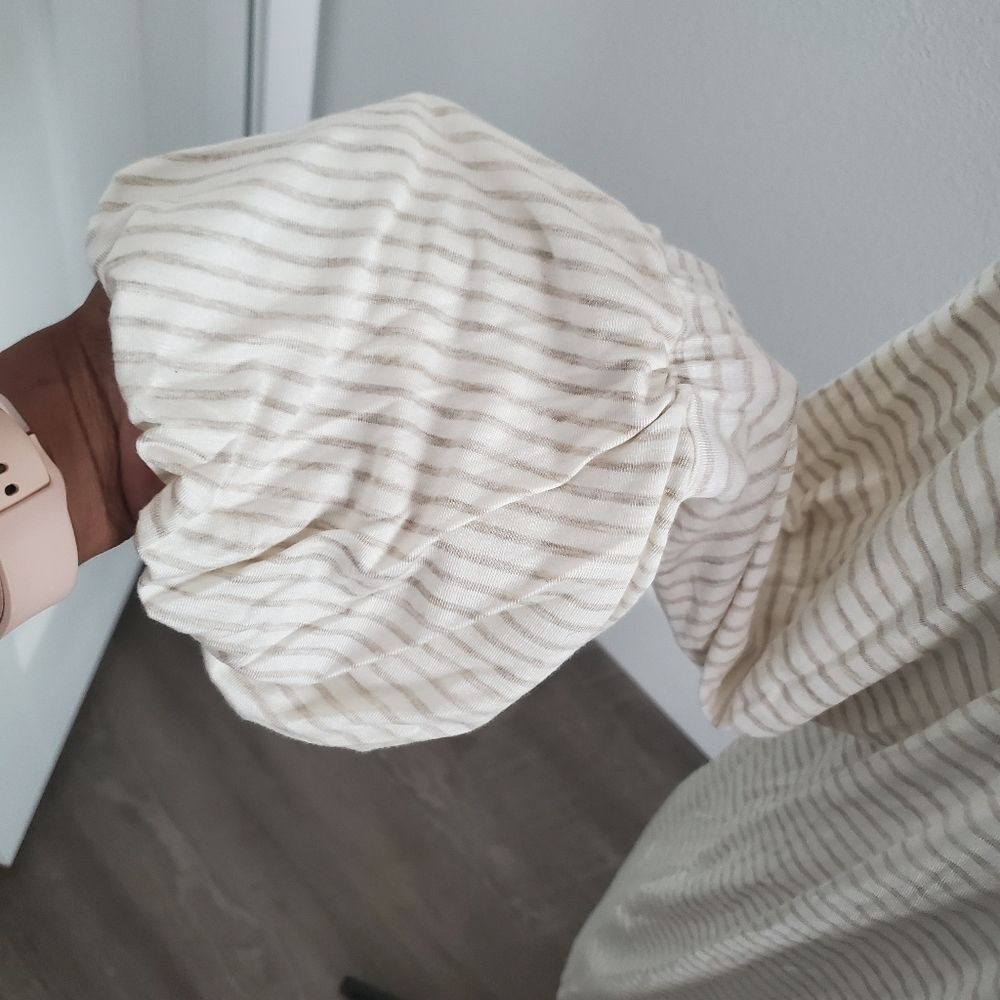NWT Bobeau Women’s Top 1X Cream Tan Stripe Long Sleeve Blouse Keyhole Back Shirt - Picture 5 of 5